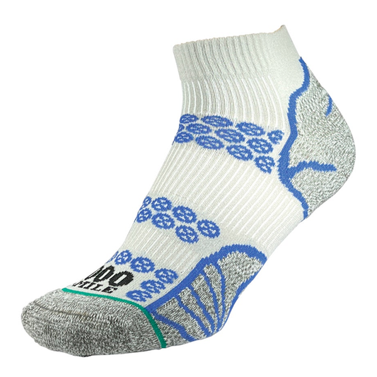 womens 2011 sock white blue